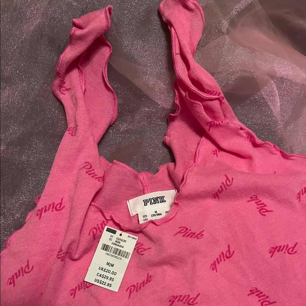 Super Cute Crop Top 💓 - Picture 3 of 3